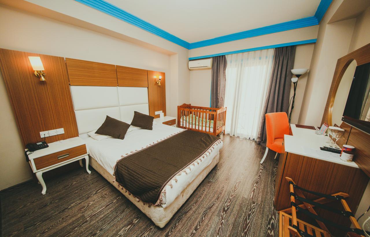 City Royal Hotel And Casino 尼科西亚 外观 照片